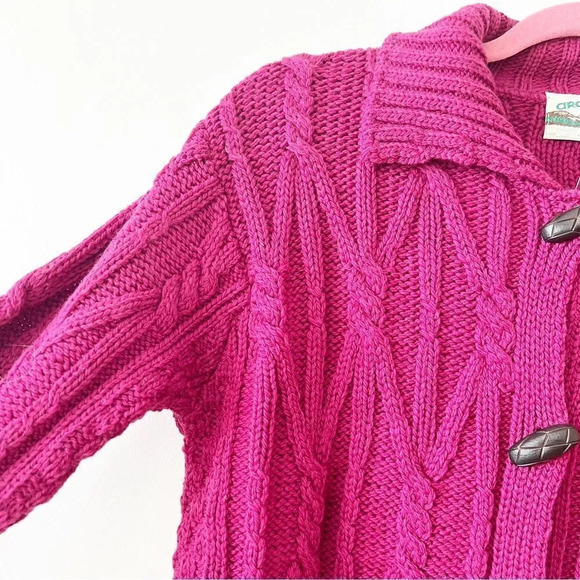Aran Crafts Ireland Merino Wool Cable Knit Sweater Size Small Fuchsia Cardi NWT - Picture 9 of 9